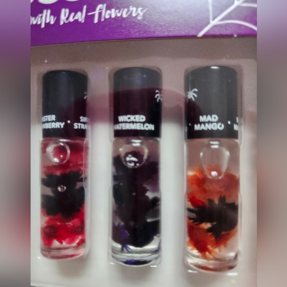 Blossom NEW Lip Gloss Set - Sinister Strawberry, Wicked Watermelon, Mad Mango - Picture 2 of 4